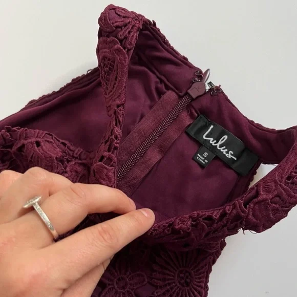 🩷LULU’S LOVE MAGENTA RED LACE MINI BODYCON HIGH NECK STRAPLESS DRESS SIZE SMALL - Picture 6 of 12